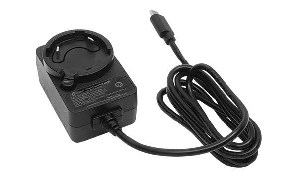 AC/DC Adapter