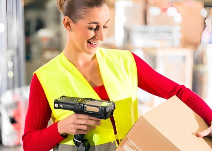A lady is using Stocktake Barcode